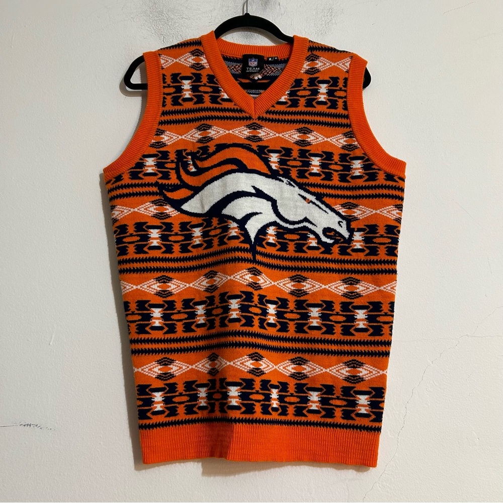 Denver Broncos NFL Aztec Print Orange Sweater Vest Medium Football Fall Preppy